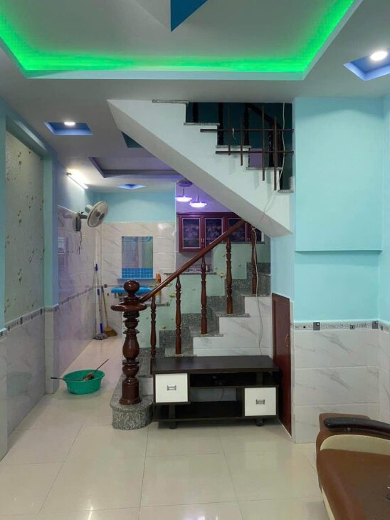 Nhà HXH 2/ Trương Công Định, 40m2, 1T1L nở hậu, có sân riêng