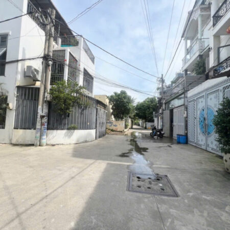 Bán Nhà KDC HỒNG LONG, 60m2 Hiệp Bình Phước, Thủ Đức, Sổ riêng, Hoàn Công, Nhẹ 7 Tỷ Bán Nhà KDC HỒNG LONG, 60m2 Hiệp Bình Phước, Thủ Đức, Sổ riêng, Hoàn Công, Nhẹ 7 Tỷ