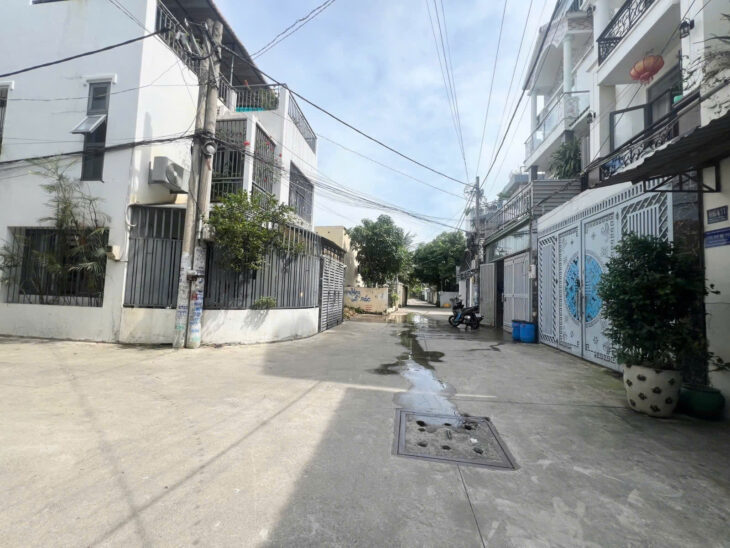 Bán Nhà KDC HỒNG LONG, 60m2 Hiệp Bình Phước, Thủ Đức, Sổ riêng, Hoàn Công, Nhẹ 7 Tỷ