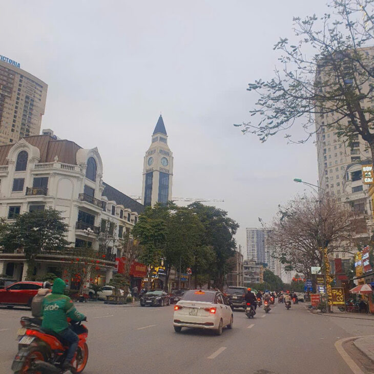 Hiếm có khó tìm tại Văn Phú 90m2x5t ở ngay.