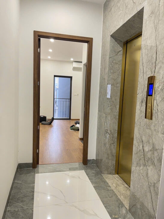 NHÀ ĐẸP MỚI XÂY – KHU PHÂN LÔ VIP ĐỨC GIANG 45M – GẦN KĐT BÌNH MINH GARDENT – 6 TẦNG THANG MÁY,