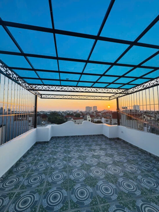 Nhà Ngọc Lâm xây mới 6 tầng – 47m – thang máy, ôtô đỗ trong nhà, 2 mặt thoáng, giá 11.7 tỷ