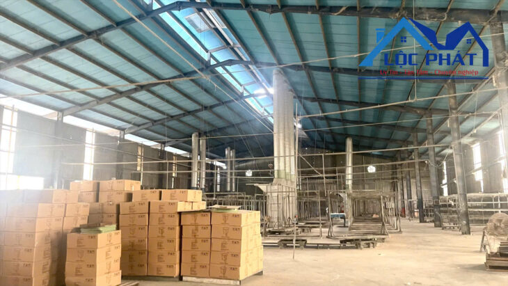 Cho thuê xưởng 2100m2 xã Thiện Tân, Vĩnh Cửu, Đồng Nai giá chỉ 84tr