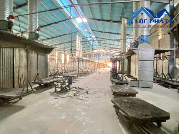 Cho thuê xưởng 2100m2 xã Thiện Tân, Vĩnh Cửu, Đồng Nai giá chỉ 84tr