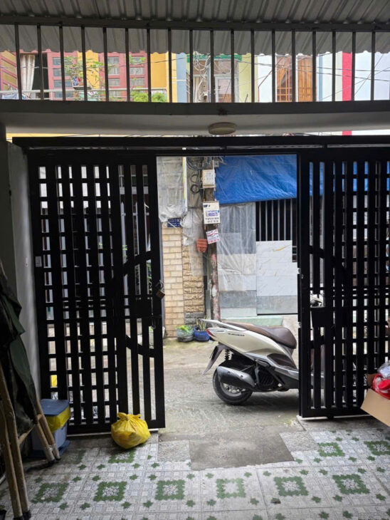 NHÀ 3 TẦNG BTCT PHÚ THUẬN Q7 –4×19- 6ty5