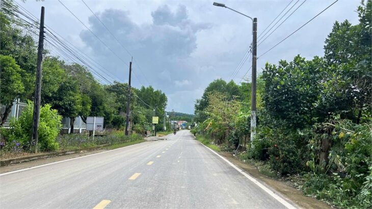 bán nhà đất rộng khu vực sinh thái khí hậu trong lành, phù hợp nghỉ dưỡng lâu dài