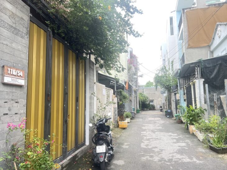 Bán nhà đường Số 11, Trường Thọ, Thủ Đức. DT 68 m2, 3 tầng, 3PN, SH, 7.39 tỷ.