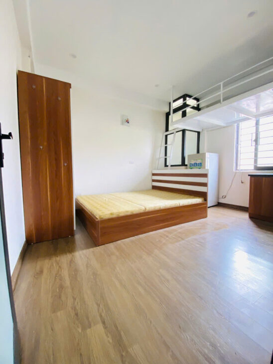 Cho thuê CCMN khép kín full đồ tại 242 đường Láng – Đống Đa