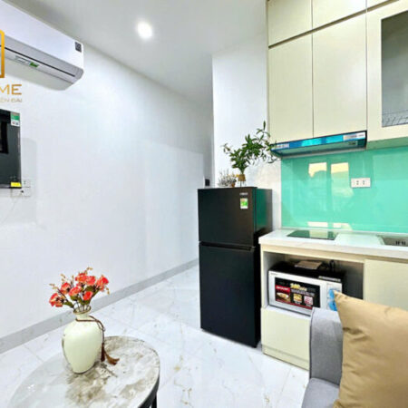 Cho thuê CCMN khép kín 1pk+1pn ban công siêu thoáng tại ngõ 45 Cự Lộc – Thanh Xuân