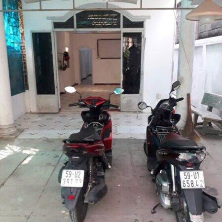 Bán nhà đường số 38, Bình Trưng Tây, Q2, TP HCM. DT 5x27m, 135m2, 3PN, SH, 10.2 tỷ.