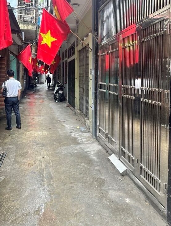 Bán nhà Kim Giang, Hoàng Mai, gần ô tô, gần phố, 35m2, 8.5 tỷ(MTG)