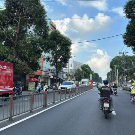 Nhà đẹp 4 lầu có hầm HXT 80m2 ngang 4m ở ngay đi bộ ra đường Quang Trung gần Emart 9.5 tỷ