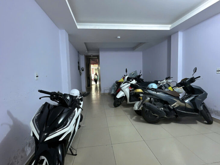 NGỘP rất GẤP BÁN nhà MTKD Thống Nhất 94m2 ngang 4m 6 lầu mái Thái ngay BV nhỉnh 15 tỷ.