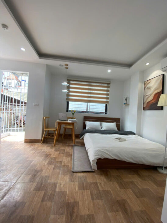 Cho Thuê Ccmn đẹp thoáng ban công Full đồ Tại 210 Đội Cấn, Ba Đình