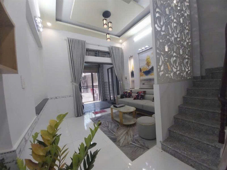 L1555 ⭐️ sát CV Làng Hoa Gò Vấp, SHR, Vuông, HXH, 4 tầng, 4x14m, 5.x tỷ