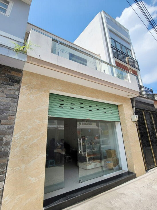 L1556 ⭐️ Giảm 250tr! sát chợ Hạnh Thông Tây, SHR, Vuông, 2 tầng, 5x11m, 5.x tỷ