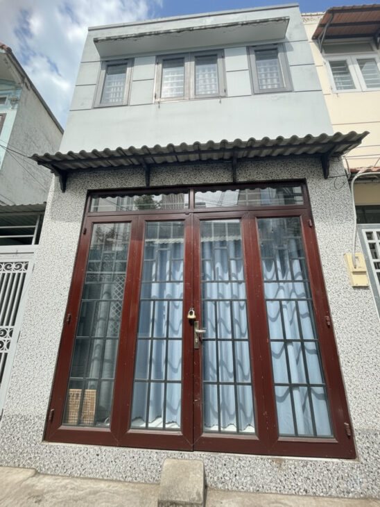 L1558 ⭐️ Giảm 100tr! sát chợ Hạnh Thông Tây, SHR, Vuông, 2 tầng, 4x8m, 3.x tỷ