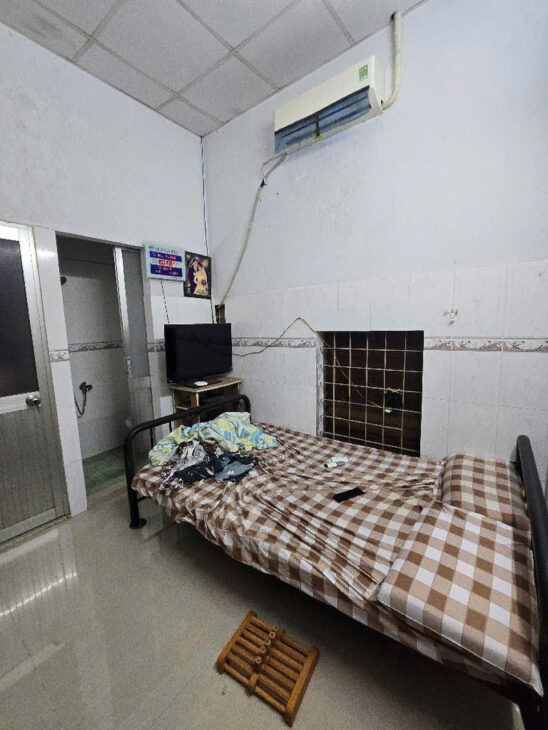 L1612 ⭐️⭐️ sát Trần Văn Quang Âu Cơ, SHR, Nở hậu, 2 tầng, 2.6x16m, 5.x tỷ