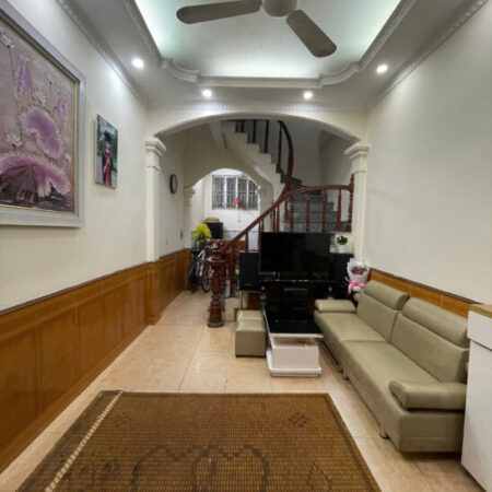 Bán nhà Bằng Liệt, Hoàng Mai, gần ô tô, xân xây chắc chắn, 35m2, 7.1 tỷ(MTG)