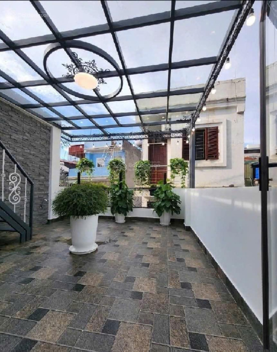 NHÀ ĐẸP MỚI KOONG VỪA Ở VỪA KD – DT 96M2, 5 TẦNG, KIM MÃ, BA ĐÌNH. GIÁ 21 TỶ