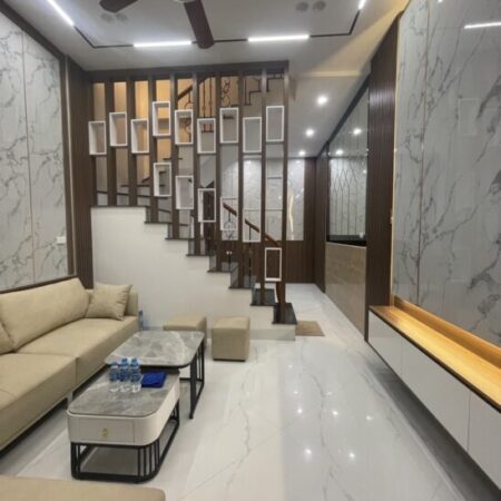 Trần Khát Chân – 40m – 5 Tầng – Giá 8,1 Tỷ