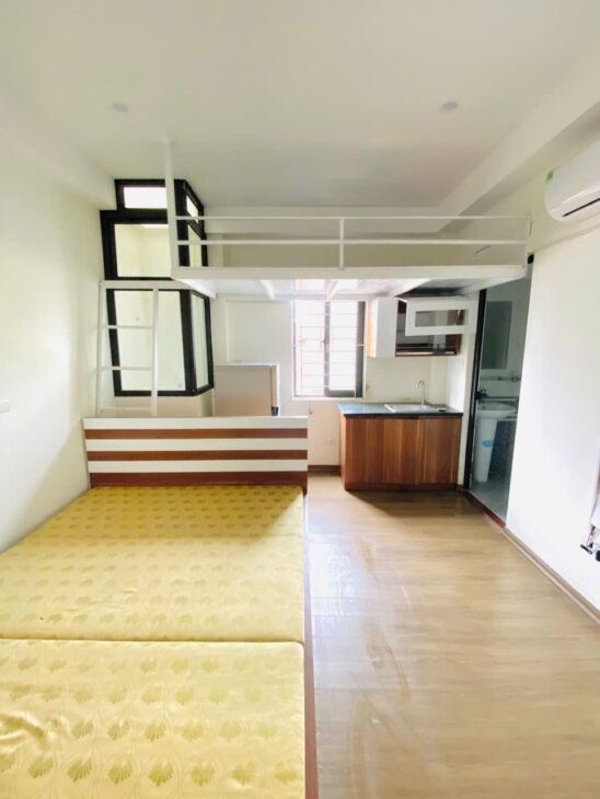 Cho thuê CCMN khép kín full đồ tại 242 đường Láng – Đống Đa