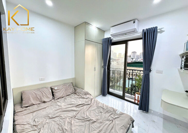 Cho thuê CCMN khép kín 1pk+1pn ban công siêu thoáng tại ngõ 45 Cự Lộc – Thanh Xuân