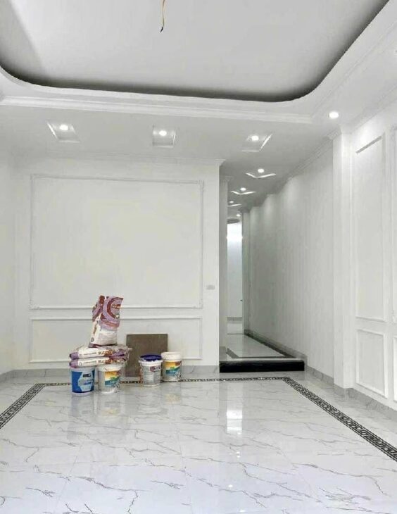 LÔ GÓC TRUNG TÂM HAI BÀ TRƯNG – 70M 5TẦNG – THANG MÁY – VIEW HỒ