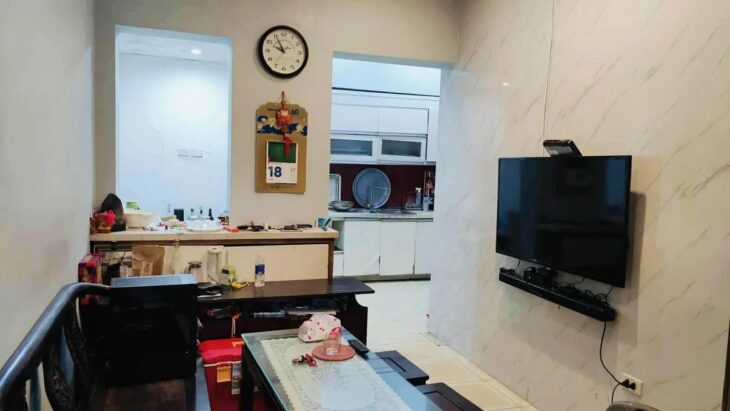 Bán nhà mặt phố Hoàng Văn Thái, Thanh Xuân, 50m2, NỞ HẬU, 30.5 Tỷ, Kinh doanh sầm uất