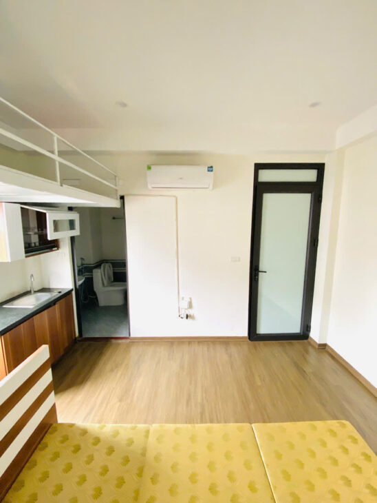 Cho thuê CCMN khép kín full đồ tại 242 đường Láng – Đống Đa