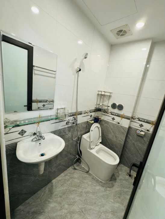 Cho thuê CCMN khép kín 1pk+1pn FULL ĐỒ thoáng đẹp tại 99 Trung Kính