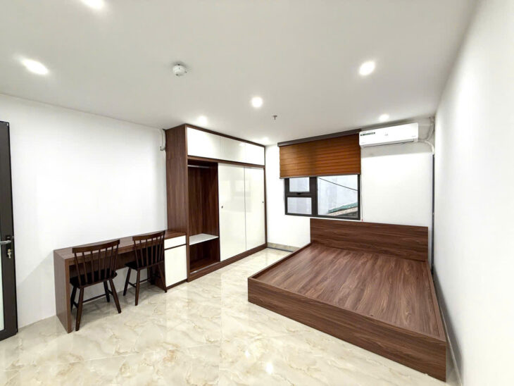 Cho thuê căn 2PN 1PK Full đồ cực đẹp, sạch thoáng tại Ngõ 201 Lĩnh Nam