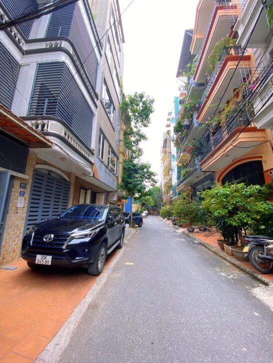 Rẻ nhất Cầu Giấy !Phạm Tuấn Tài, xe con tránh vỉa hè, kinh doanh, 62m, 6 tầng. Giá nào cũng bán