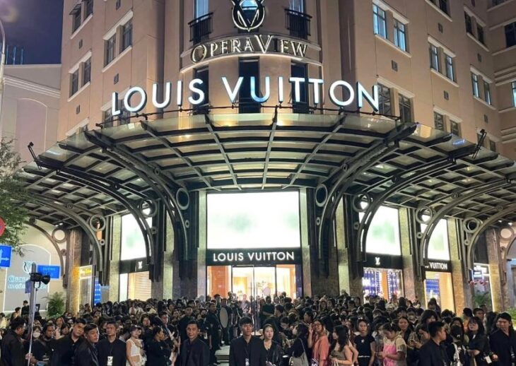 LinhHK có mặt bằng lô góc Hoàn Kiếm, mt 15m – phù hợp xây dựng thương hiệu