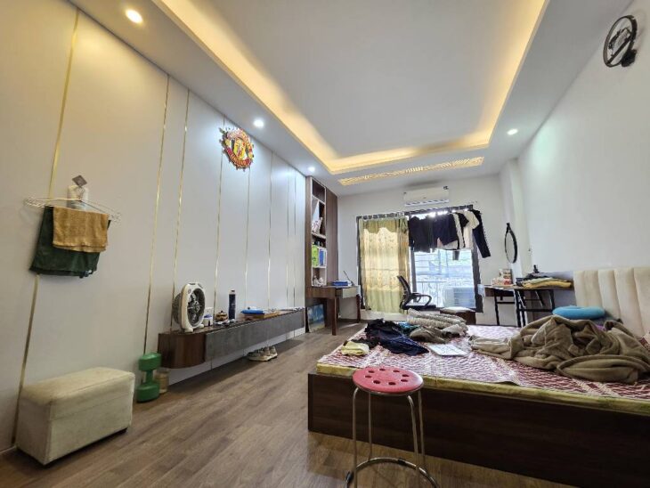 Bán nhà Đại Từ, Hoàng Mai, Ô tô đỗ cửa, lô góc, 15m ra phố, 40m2, 10.5 tỷ(MTG)