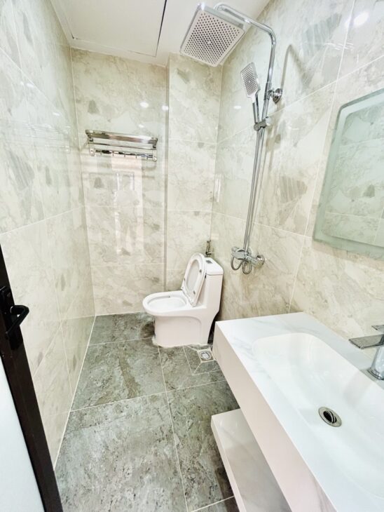 Bán nhà Định Công Hạ, Hoàng Mai, Ô tô qua, lô góc, kinh doanh, 37m2, 8.95 tỷ(MTG)