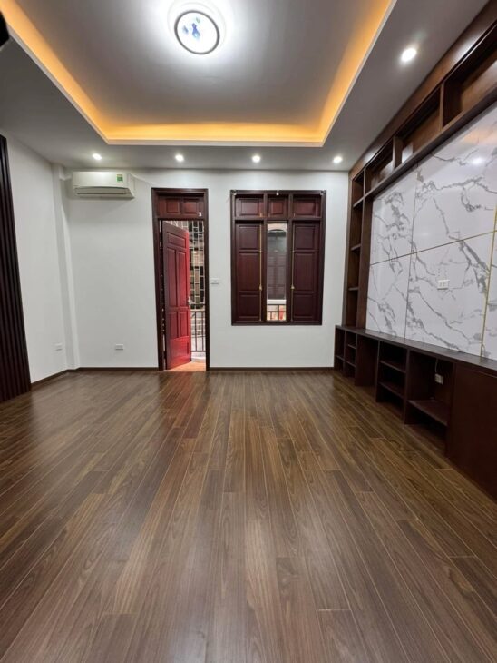 Bán nhà Lê Trọng Tấn, Thanh Xuân, Thang máy, Gara ô tô, Kinh doanh, 65m2, 19.8 tỷ