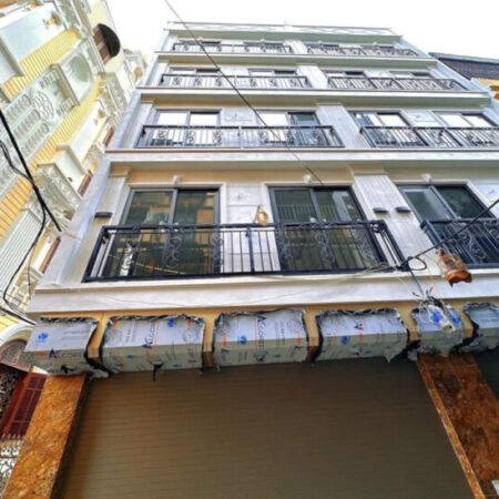 BÁN NHÀ MỚI SIÊU ĐẸP – HOÀNG QUỐC VIỆT – LÔ GÓC – GARA OTO KINH DOANH 55m2*6 Tầng 21Tỷ BÁN NHÀ MỚI SIÊU ĐẸP – HOÀNG QUỐC VIỆT – LÔ GÓC – GARA OTO KINH DOANH 55m2*6 Tầng 21Tỷ