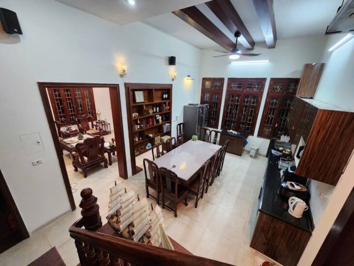 Siêu hiếm, bán nhà Trích Sài, 123m, gần hồ Tây, biệt thự đẹp, chỉ 30 tỷ