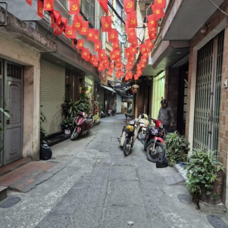 Bán Nhà Đại La – Thang Máy – Gần Phố