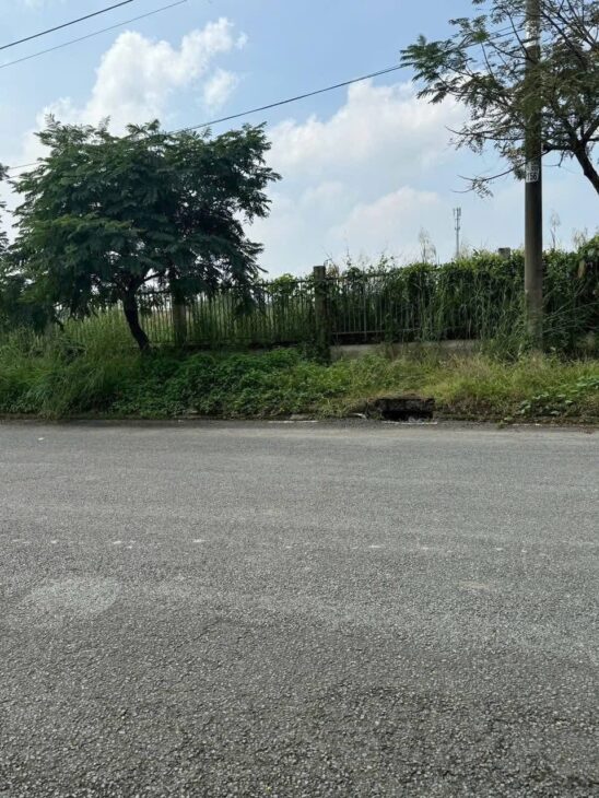 Bán đất 70x117m giá 39 tỷ Cum Công Nghiệp Nhị Xuân