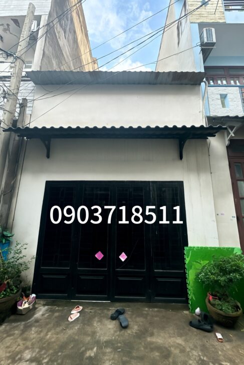 GIÁ RẺ GẦN AEON TÂN PHÚ HẺM 5M XE HƠI ĐỖ CỬA 32M2 (4X8), NHÀ C4 TIỆN SỬA, XÂY MỚI.