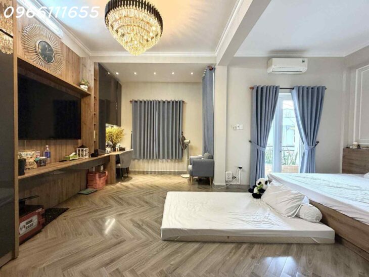 BÁN NHÀ VÕ THỊ SÁU- P.TÂN ĐỊNH- 113M2 (6.4×18) A4 – TRỆT, 3 LẦU, SÂN THƯỢNG – THÔNG ĐINH CÔNG