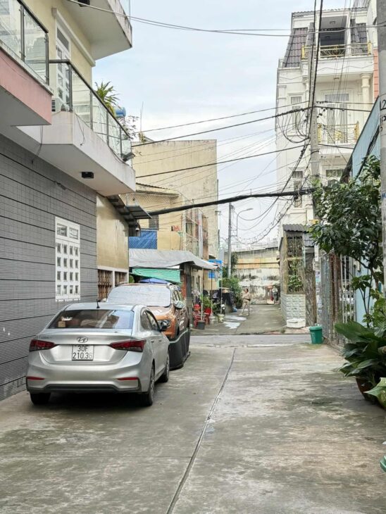 NHÀ ĐẸP KHU BIỆT THỰ 4 TẦNG BTCT 52M2, ĐƯỜNG 7M – Ô TÔ NGỦ NHÀ. HƯƠNG LỘ 2, BTĐA, BÌNH TÂN.