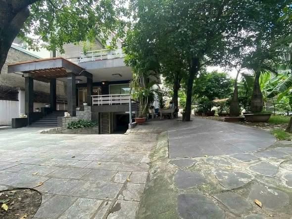 Bán nhà mặt tiền 1 hầm 3 tầng 25x45m giá 77,9 tỷ Đường Lê Thị Riêng Bán nhà mặt tiền 1 hầm 3 tầng 25x45m giá 77,9 tỷ Đường Lê Thị Riêng