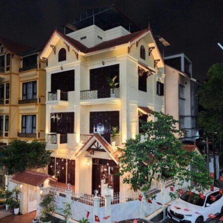 Biệt thự Thiên Hiền. lô góc ô tô dừng đỗ, 143m, mặt tiền 22m, 39 Tỷ