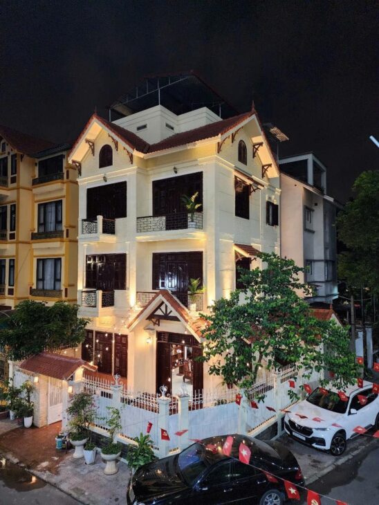 Biệt thự Thiên Hiền. lô góc ô tô dừng đỗ, 143m, mặt tiền 22m, 39 Tỷ