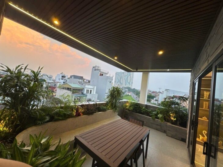 Vị trí vàng, bán nhà Đào Tấn Linh Lang 110m xây CHDV, giá 26 tỷ