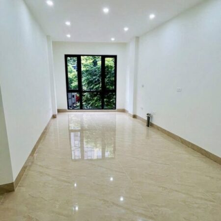 💥GIÁ TỐT💥Mặt phố Trương Công Giai 40m 6T thang máy, KD khủng, 20 tỷ 💥GIÁ TỐT💥Mặt phố Trương Công Giai 40m 6T thang máy, KD khủng, 20 tỷ