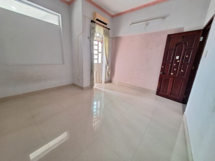 Bán nhà đường 160, Tăng Nhơn Phú A, Q.9, TP HCM. DT 68m2, 2 tầng, 3PN, sổ hồng. Giá 6.1 tỷ. LH: